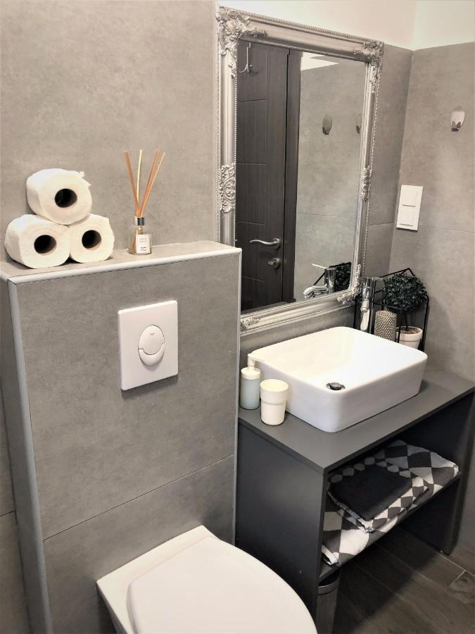 Apartments Jaki Crikvenica Ngoại thất bức ảnh